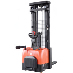 Wózek podnośnikowy...